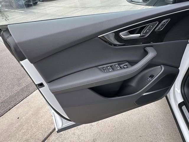 New 2026 Audi Q8 Premium Plus image 8