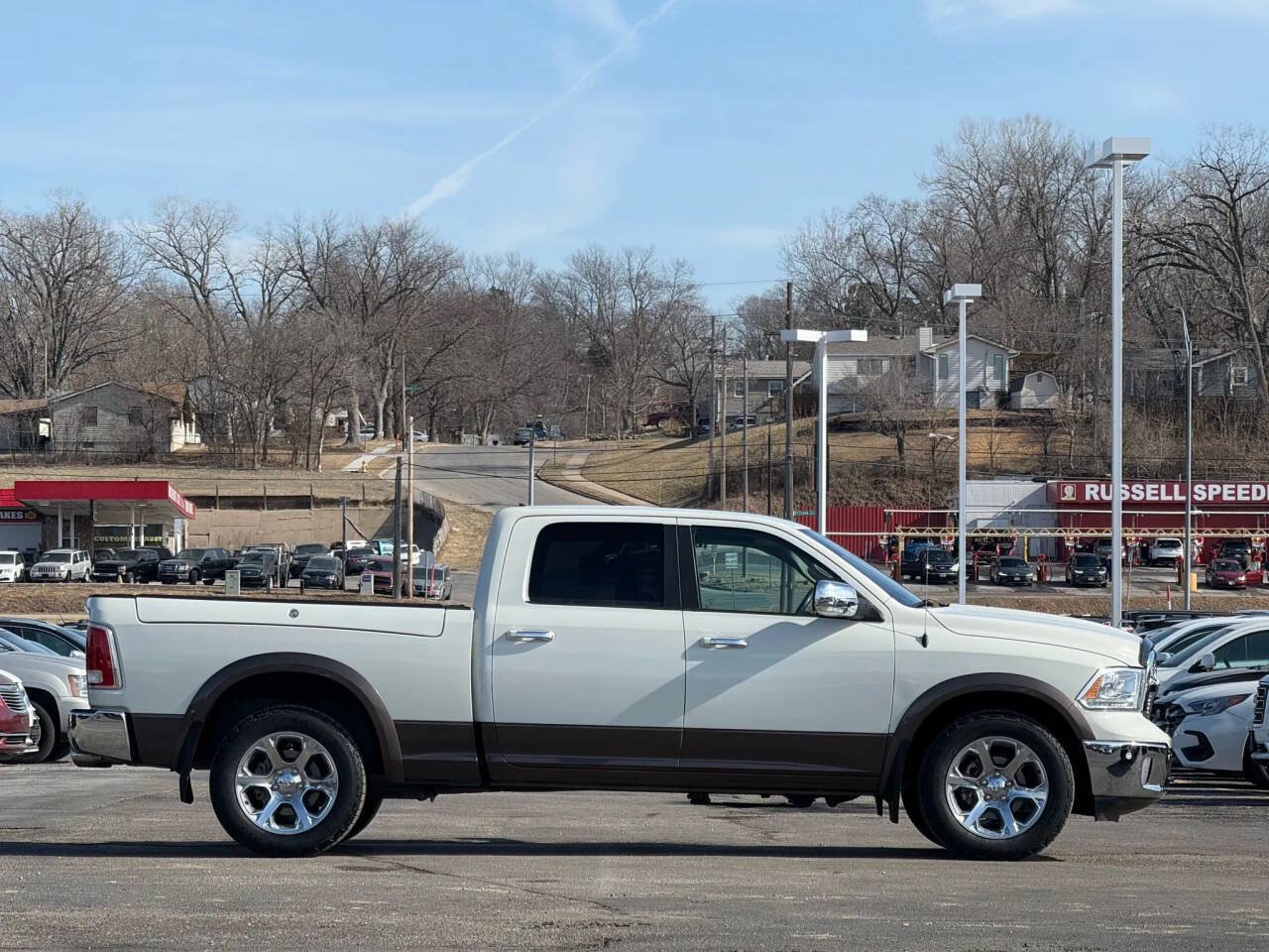 Used 2018 RAM 1500 Laramie w/ Convenience Group AWD/4WD image 6