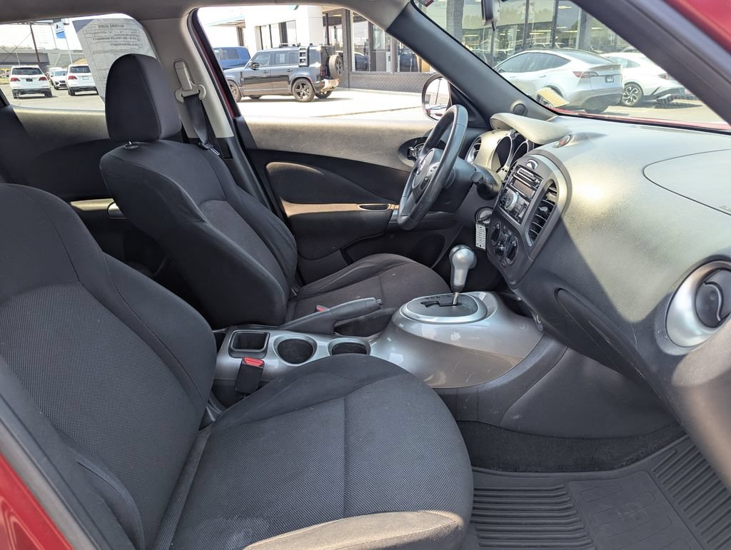 Used 2013 Nissan Juke S AWD/4WD image 32