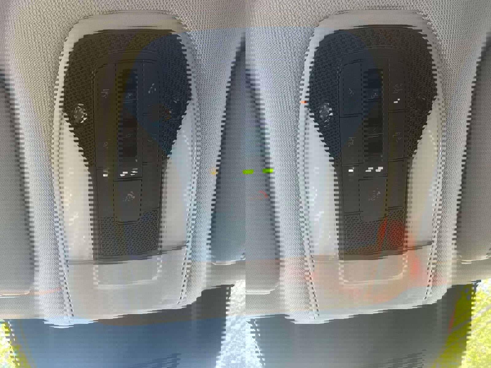 Used 2023 INFINITI QX60 Luxe w/ Cargo Package image 35