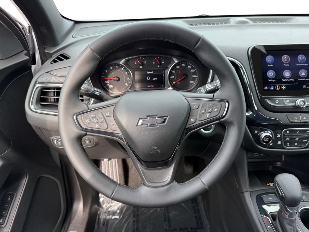 Used 2024 Chevrolet Equinox Premier AWD/4WD image 12