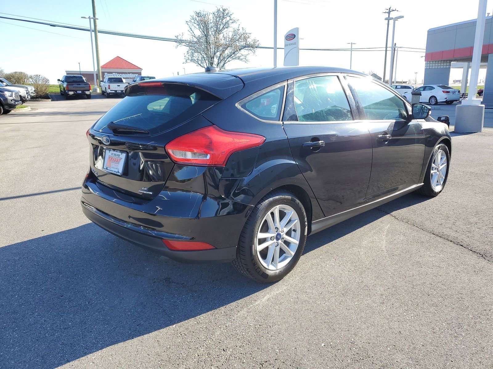 Used 2016 Ford Focus SE image 4