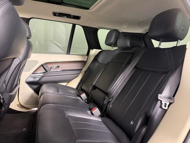 Used 2023 Land Rover Range Rover SE AWD/4WD image 24
