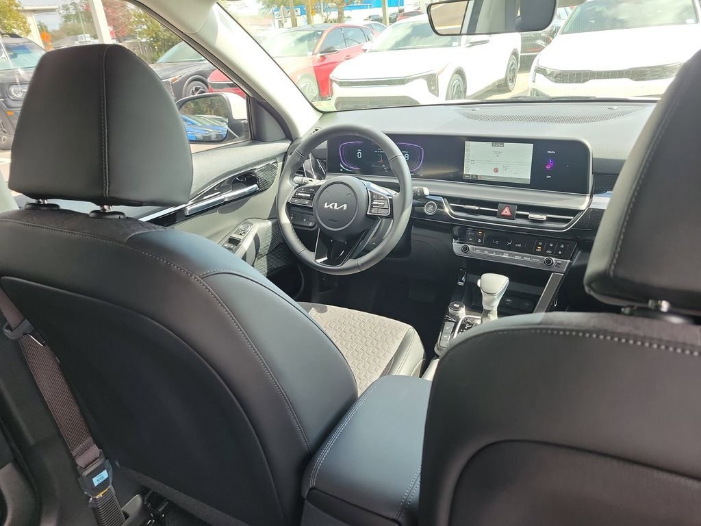 New 2026 Kia Seltos S AWD/4WD image 13