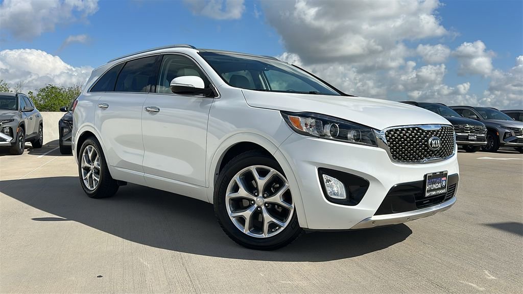 Used 2017 Kia Sorento SX image 6