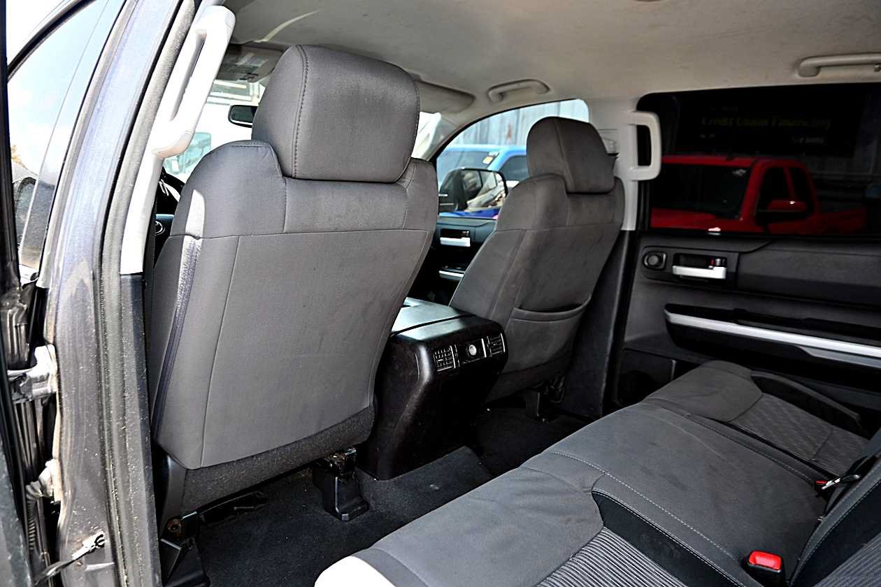 Used 2014 Toyota Tundra SR5 w/ SR5 Upgrade Package RWD image 11