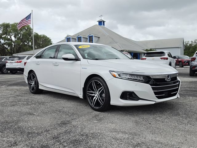 Used 2022 Honda Accord Touring image 2