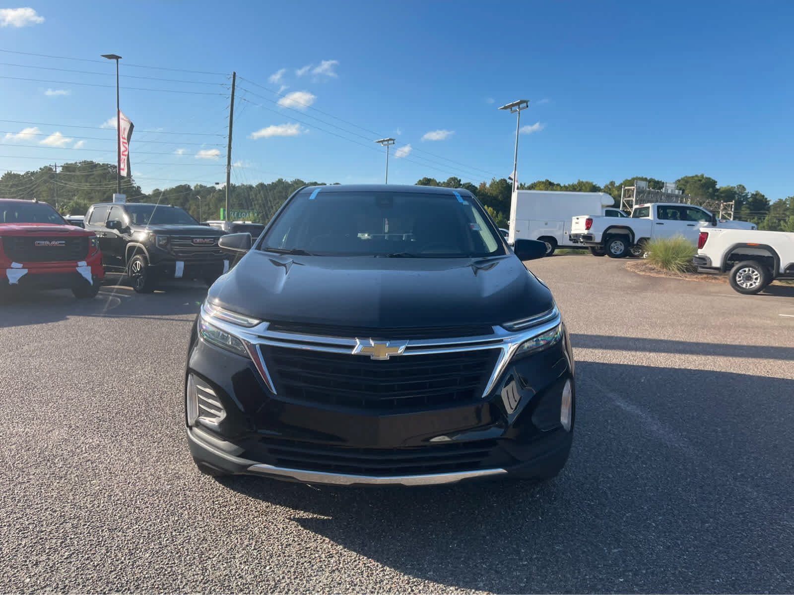 Used 2022 Chevrolet Equinox LT AWD/4WD image 2