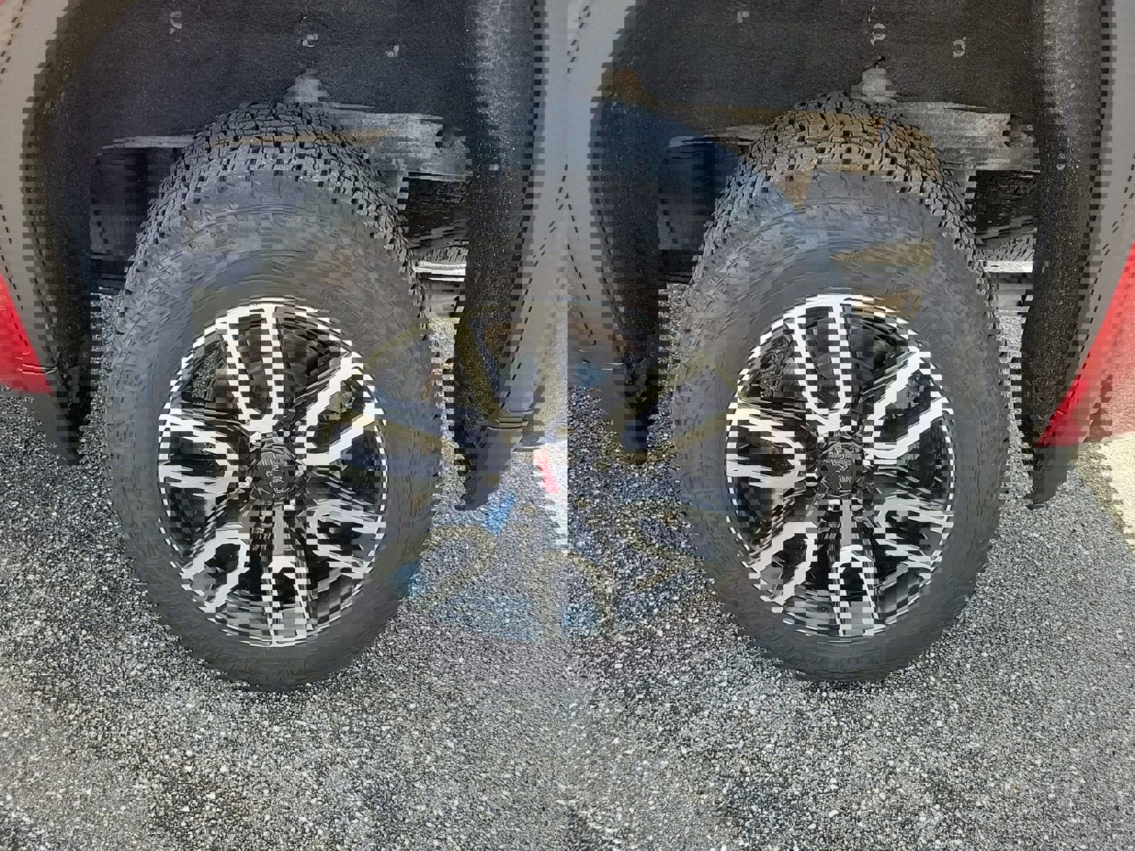 Used 2021 GMC Sierra 1500 AT4 w/ AT4 Value Package image 10