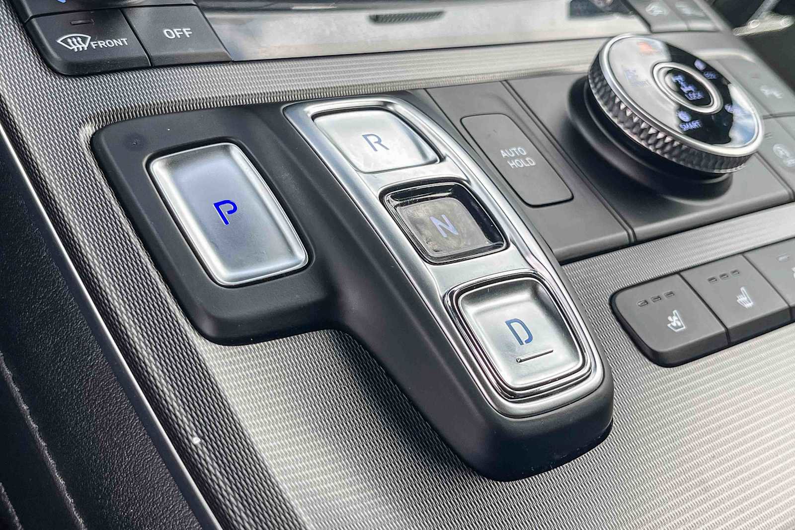 Used 2024 Hyundai Palisade Calligraphy image 19