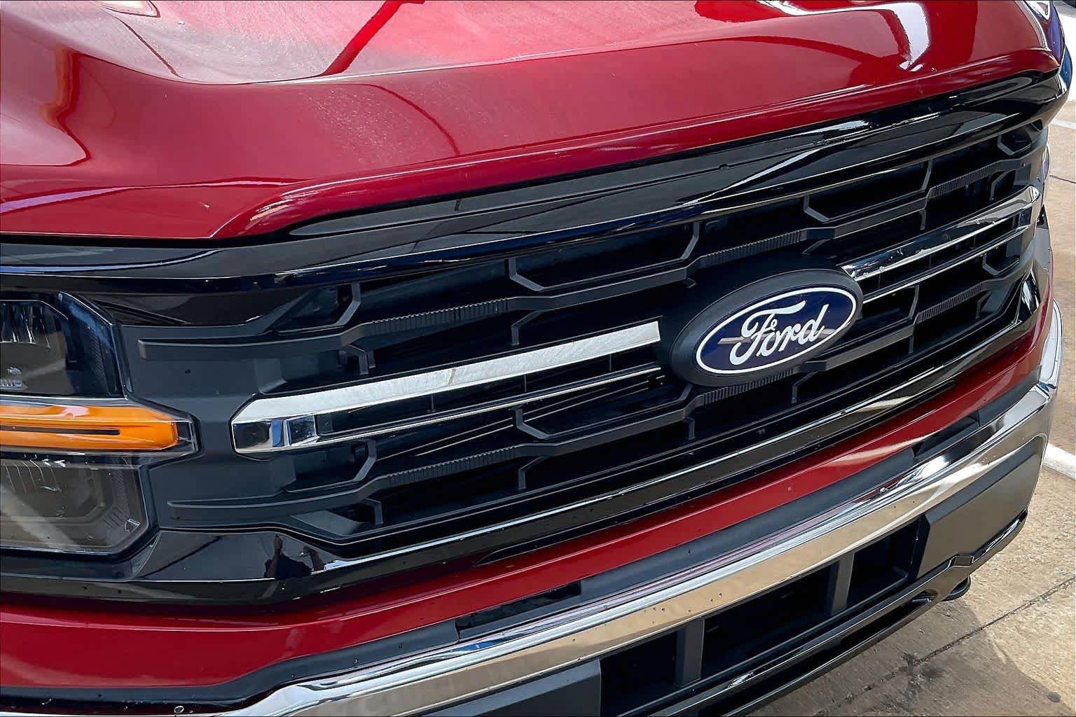 Used 2025 Ford F150 XLT w/ Equipment Group 301A Standard AWD/4WD image 29