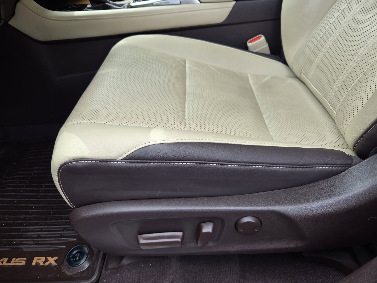 Used 2017 Lexus RX 350 FWD w/ Premium Package image 21