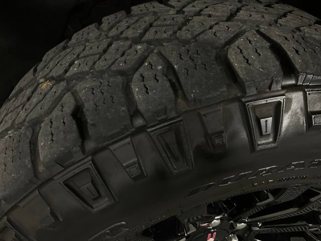 Used 2022 GMC Sierra 1500 AT4X AWD/4WD image 45