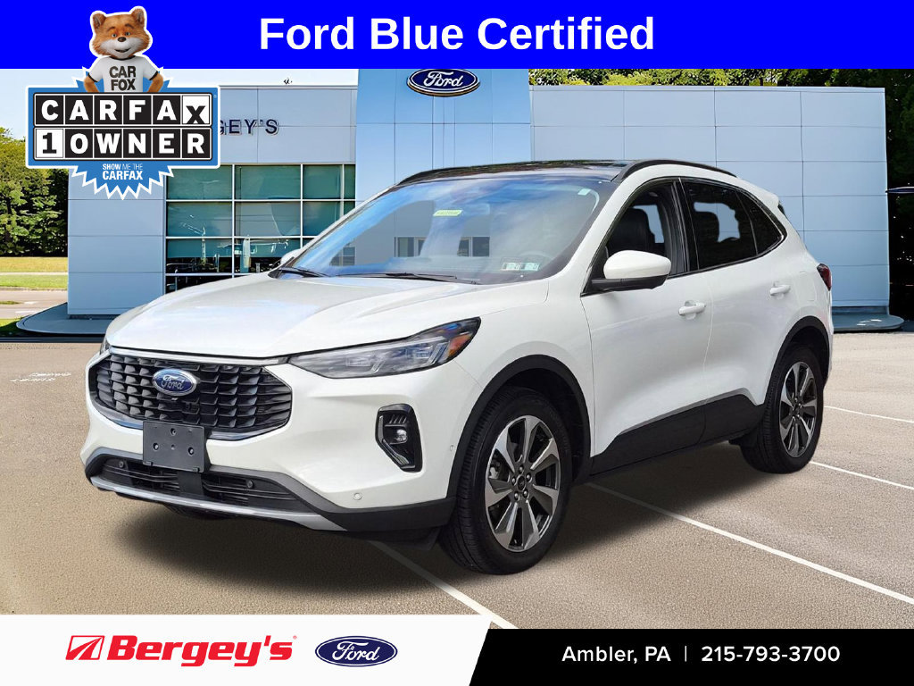 Certified 2023 Ford Escape Platinum w/ Premium Technology Package AWD/4WD image 1