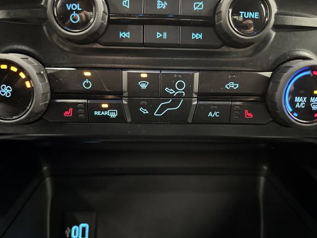 Used 2024 Ford F250 XLT w/ XLT Premium Package image 7