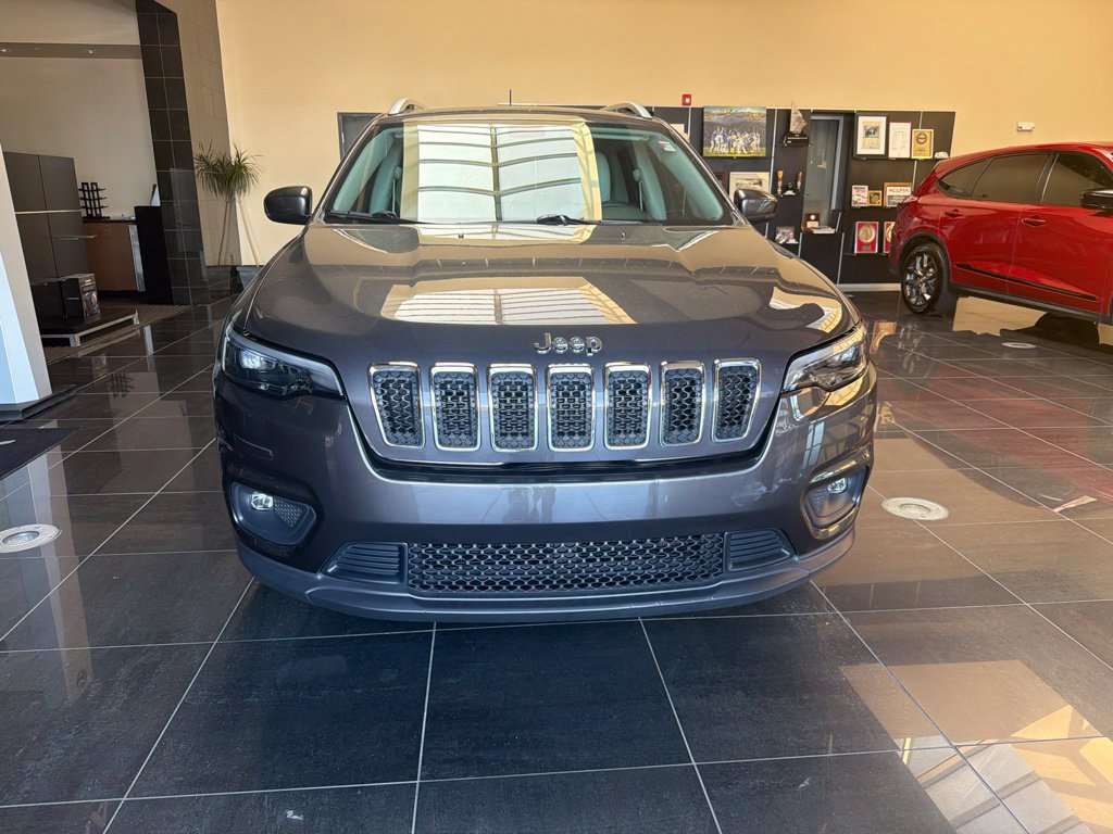 Used 2020 Jeep Cherokee Latitude Plus FWD image 2