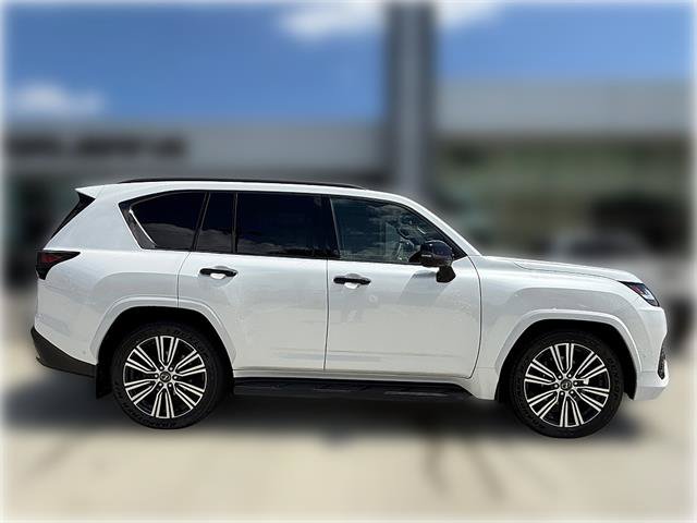 New 2026 Lexus LX 700h Luxury AWD/4WD image 10