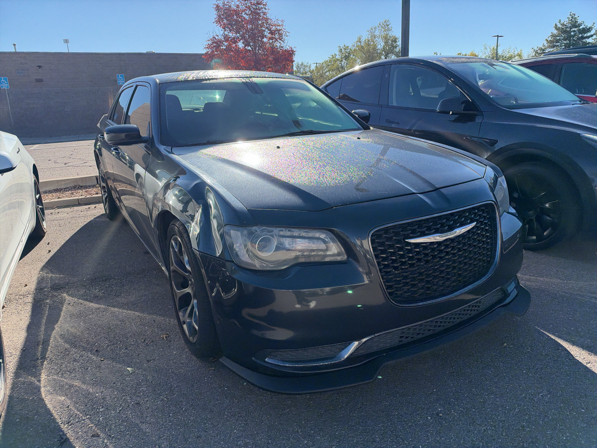 Used 2018 Chrysler 300 Touring w/ Sport Appearance Package RWD image 3