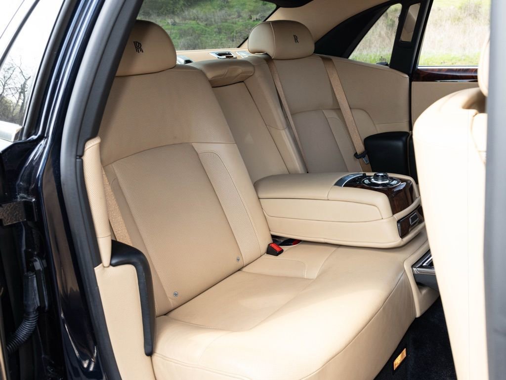 Used 2013 Rolls-Royce Ghost image 67