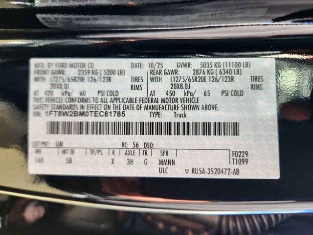 New 2026 Ford F250 Lariat w/ Black Appearance Package image 28
