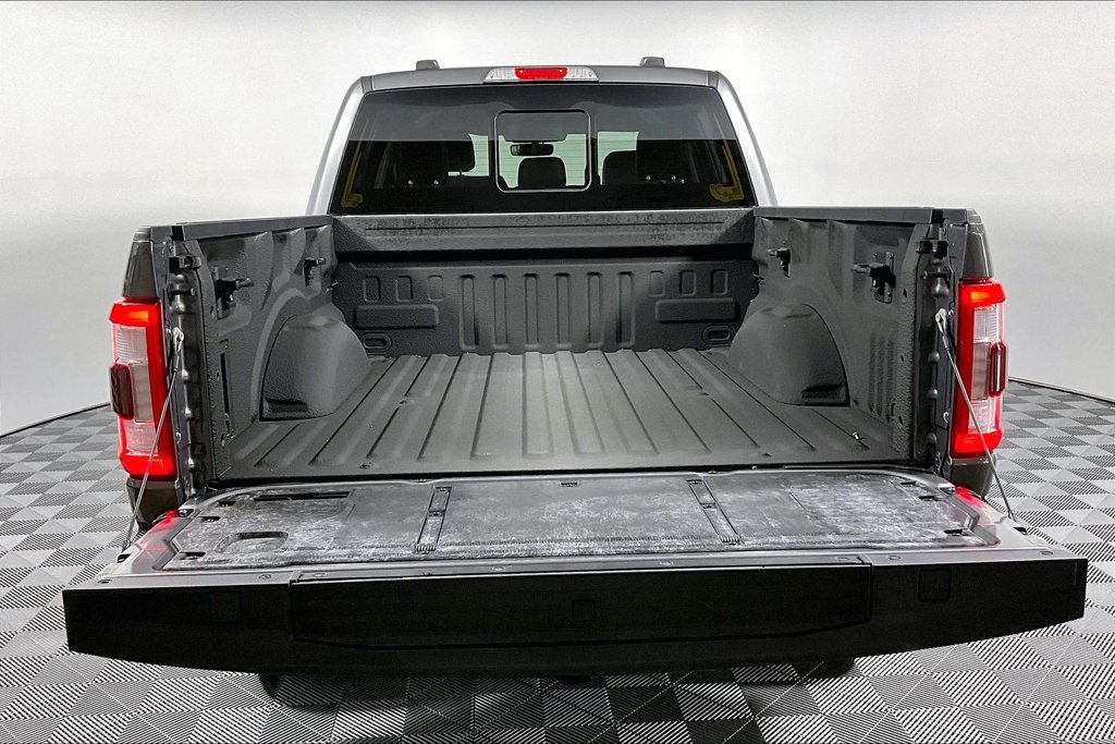 Used 2023 Ford F150 Lariat w/ Max Trailer Tow Package AWD/4WD image 33
