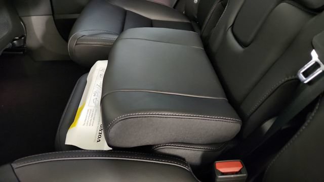 New 2026 Volvo EX90 Ultra AWD/4WD image 30