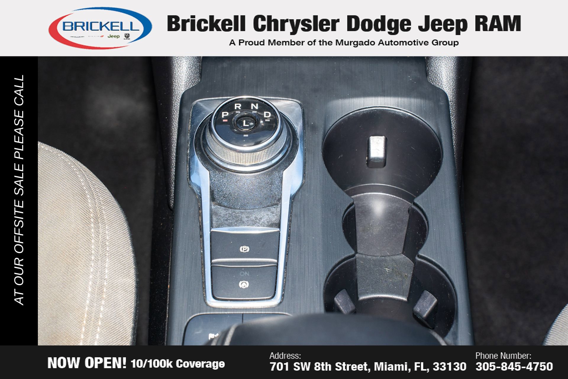 Used 2022 Ford Escape SE image 23