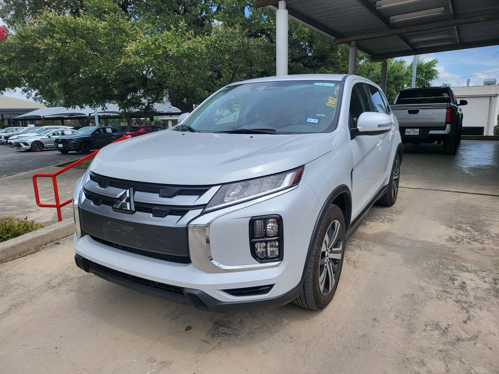 Used 2025 Mitsubishi Outlander Sport SE