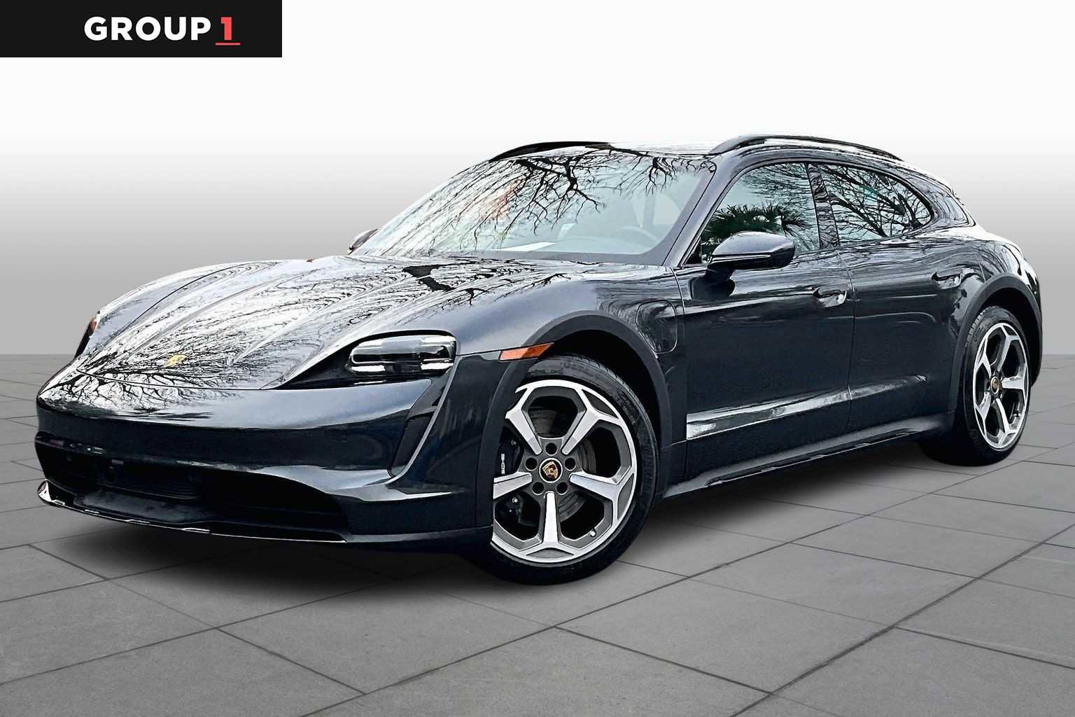 Used 2022 Porsche Taycan 4 Cross Turismo image 1