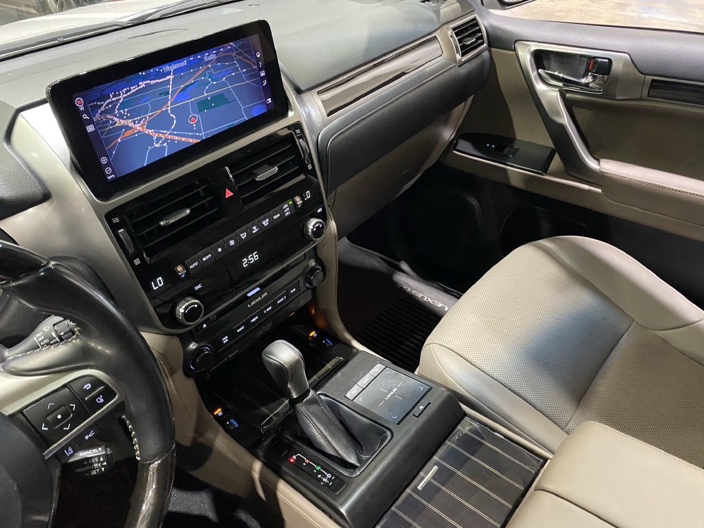 Used 2023 Lexus GX 460 Premium AWD/4WD image 8