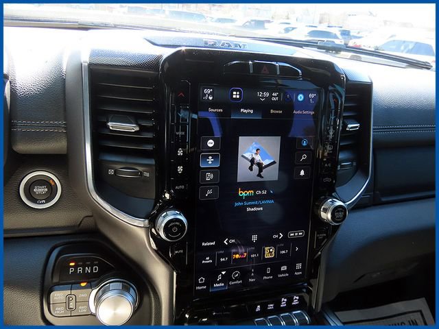 Used 2022 RAM 1500 Laramie AWD/4WD image 16