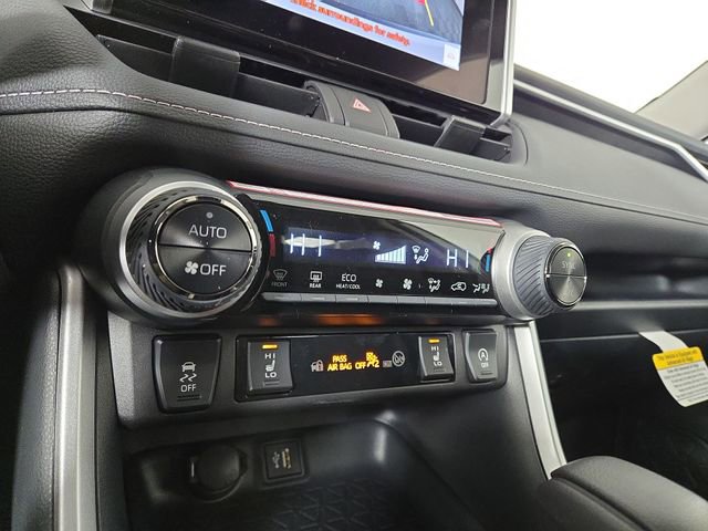 New 2025 Toyota RAV4 XLE image 21