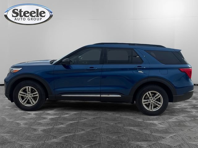Used 2020 Ford Explorer XLT w/ Equipment Group 202A AWD/4WD image 2