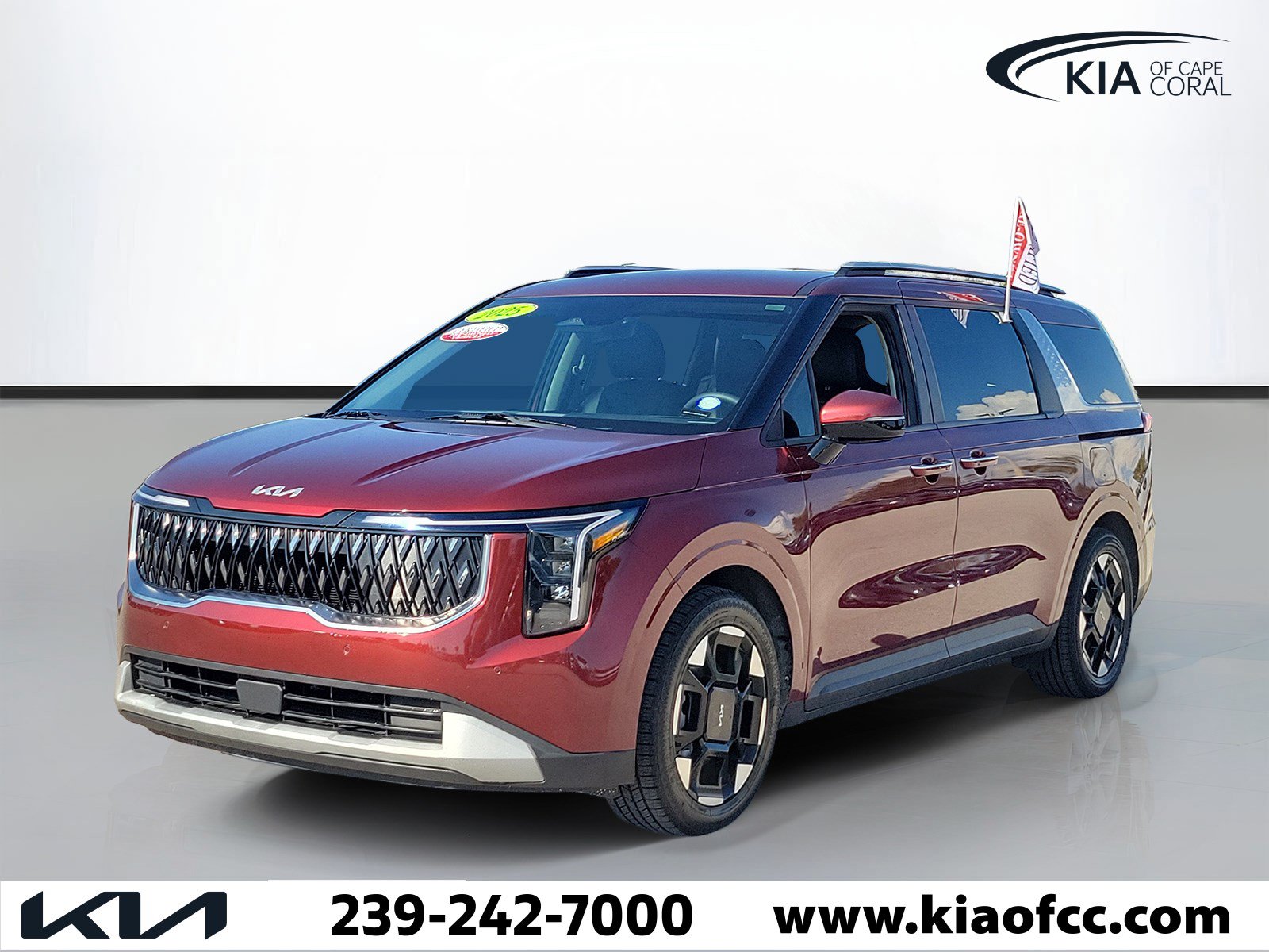 Certified 2025 Kia Carnival EX FWD image 3