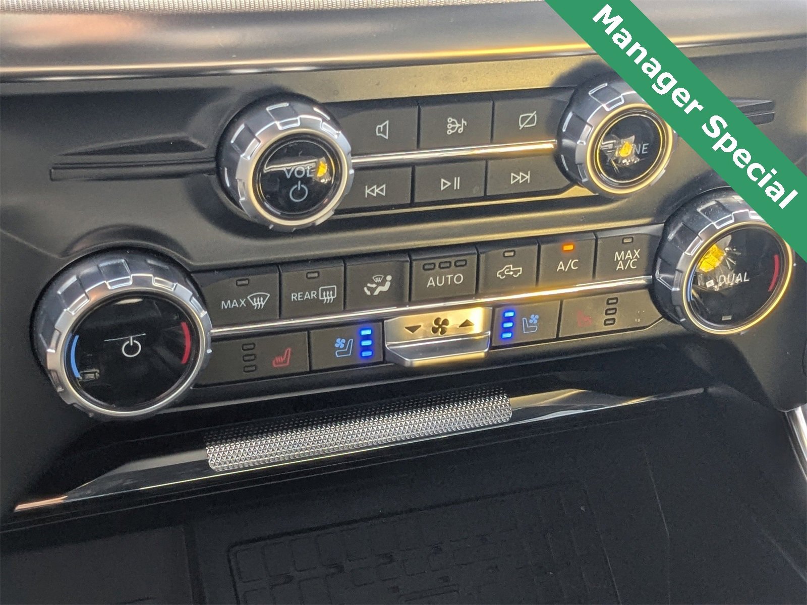 Used 2023 Ford F150 Raptor image 23