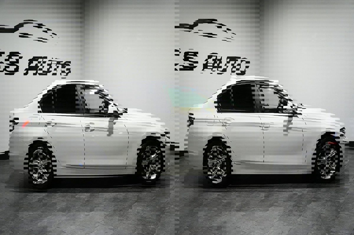 Used 2015 BMW 328i Sedan RWD image 7