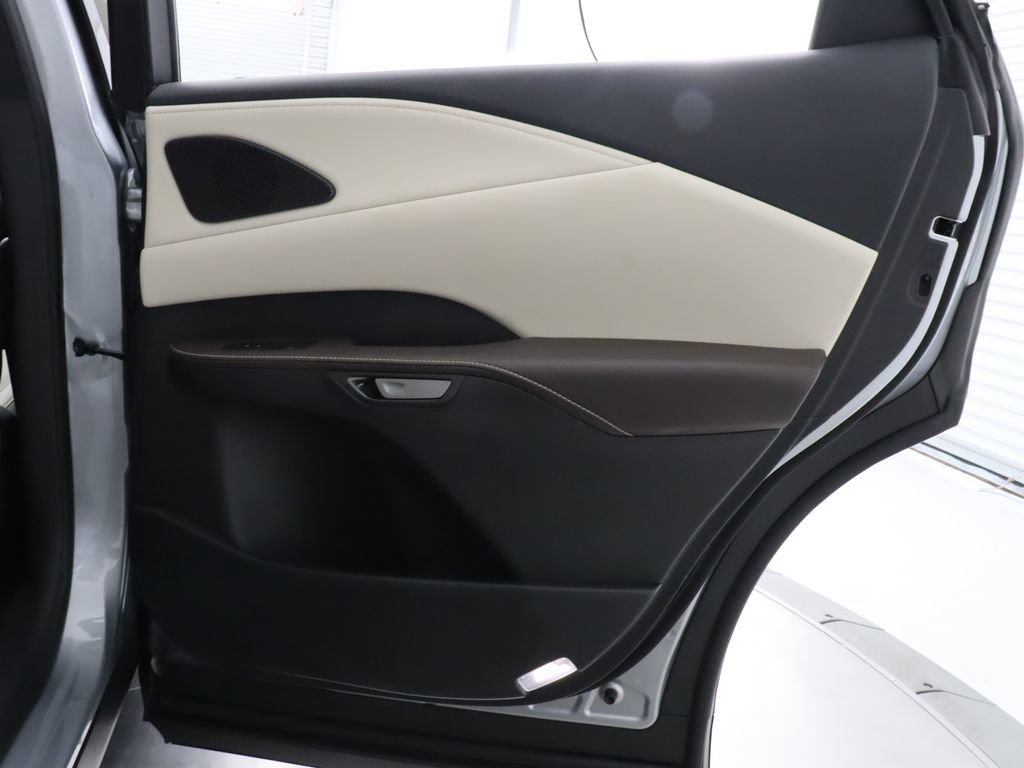 Used 2024 Lexus RX 350 FWD w/ Technology Package image 38