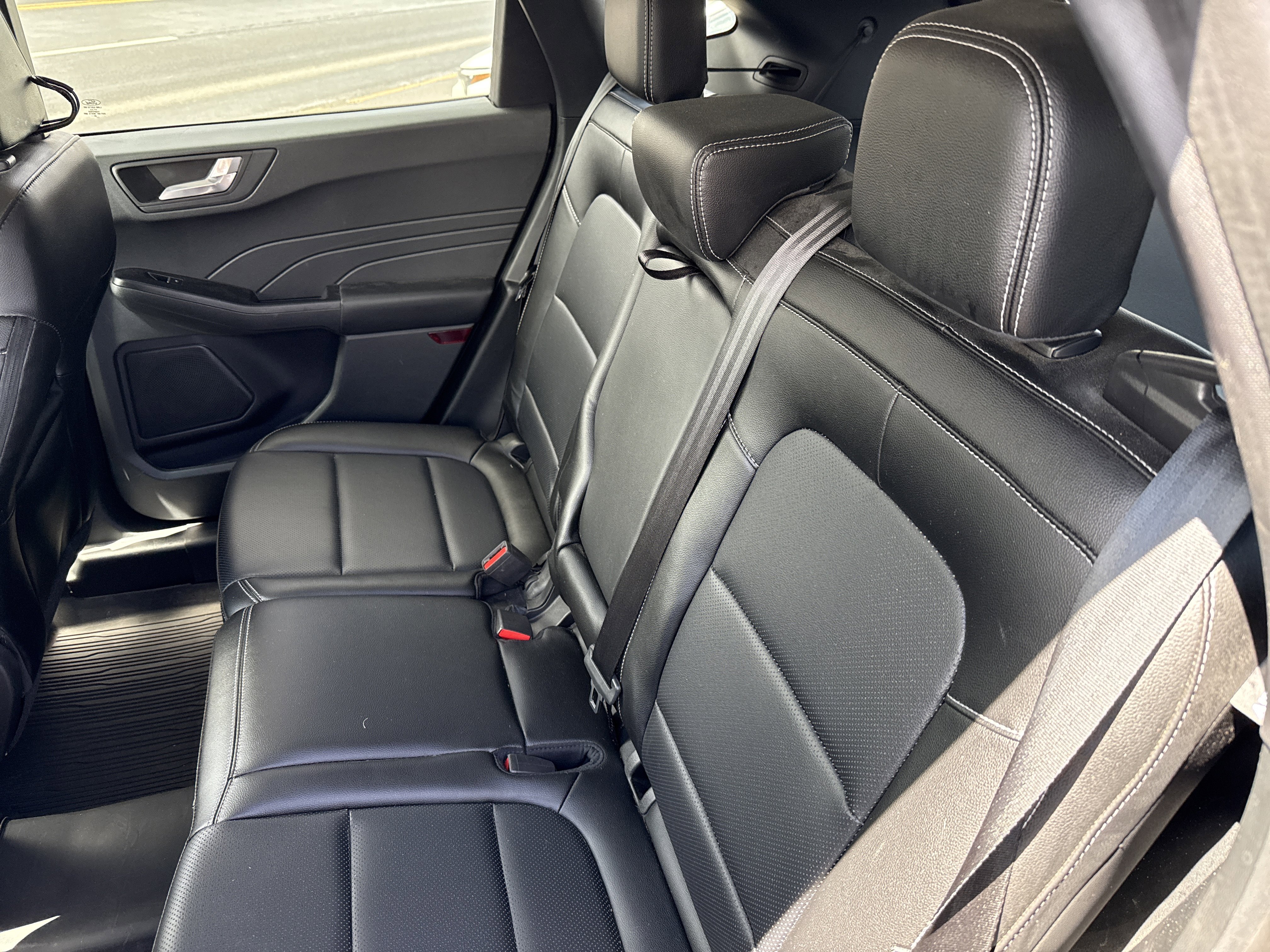 Used 2022 Ford Escape SEL AWD/4WD image 13