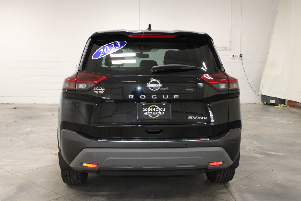 Used 2023 Nissan Rogue SV AWD/4WD image 8