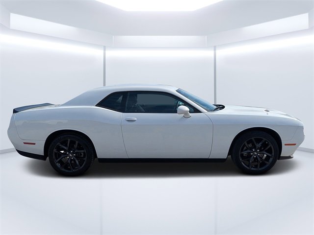 Used 2022 Dodge Challenger SXT w/ Blacktop Package image 2