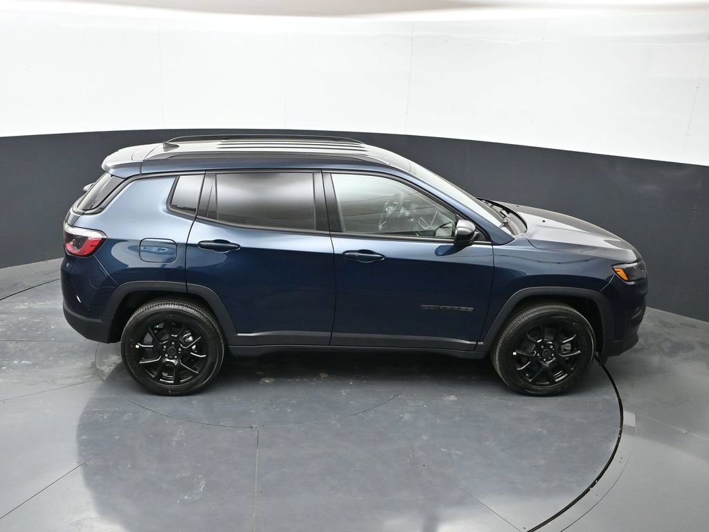 New 2026 Jeep Compass Latitude AWD/4WD image 35