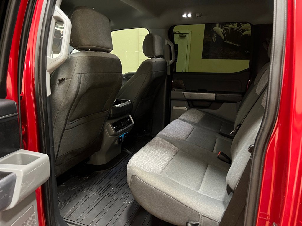 Used 2021 Ford F150 XLT w/ Equipment Group 302A High image 39