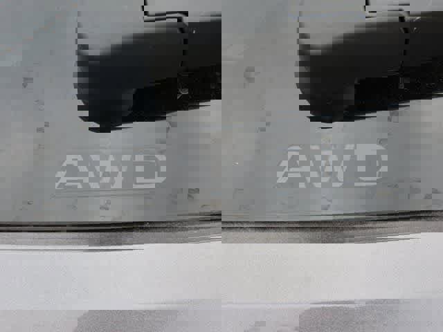 New 2026 Honda HR-V LX image 8