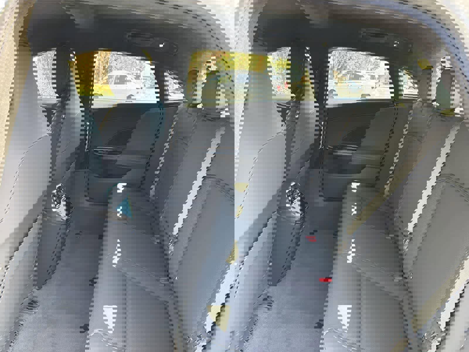 Used 2023 Lucid Air Pure image 27