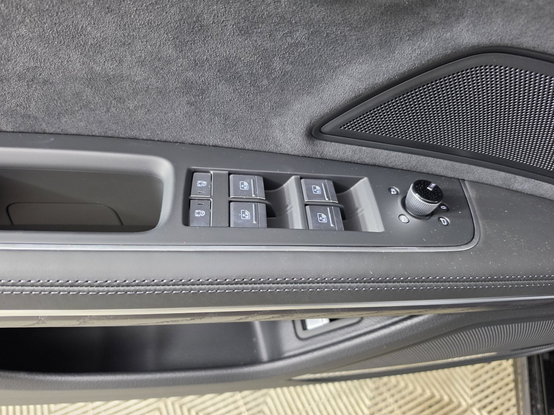 New 2027 Audi A8 L 3.0T AWD/4WD image 18