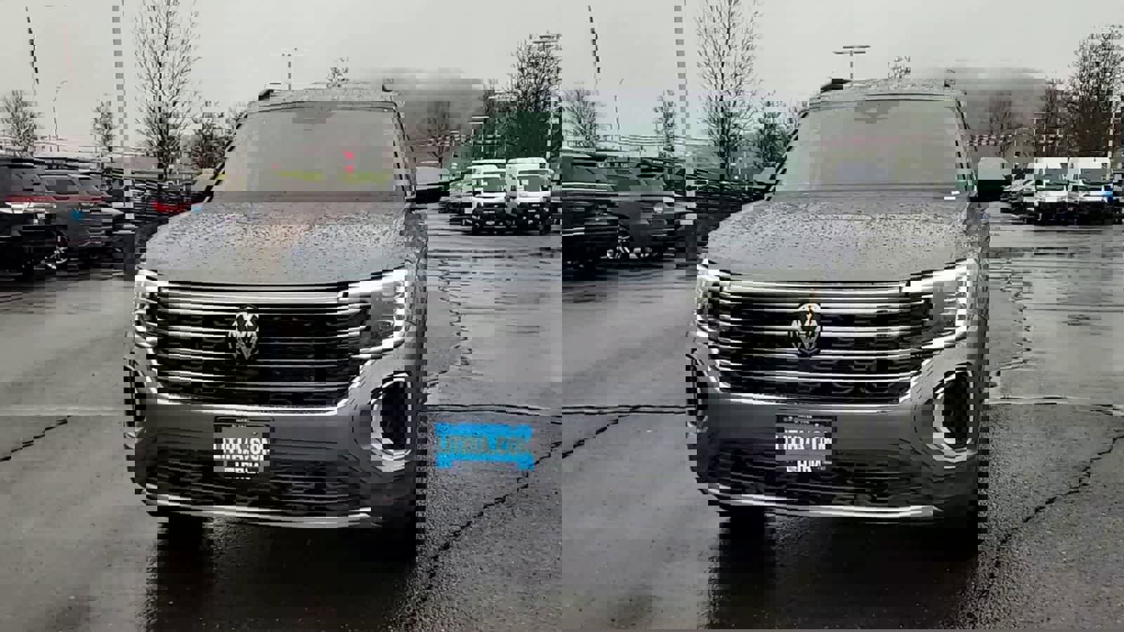 Used 2024 Volkswagen Atlas SE image 3