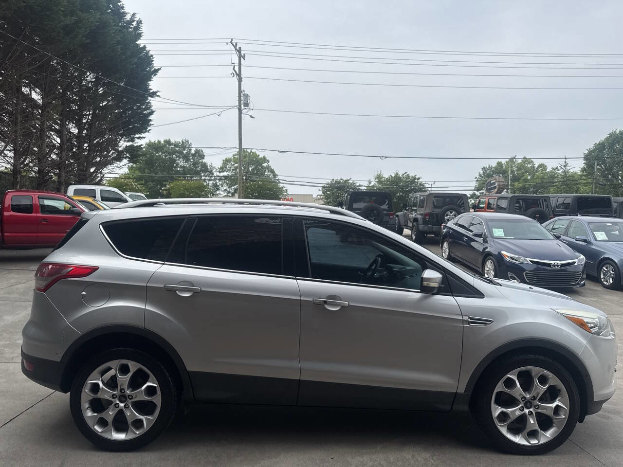 Used 2014 Ford Escape Titanium w/ Equipment Group 401A image 6