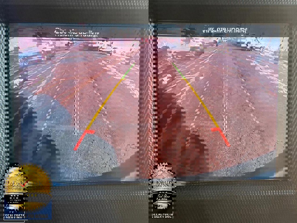 Used 2019 Jeep Wrangler Unlimited Sahara image 13