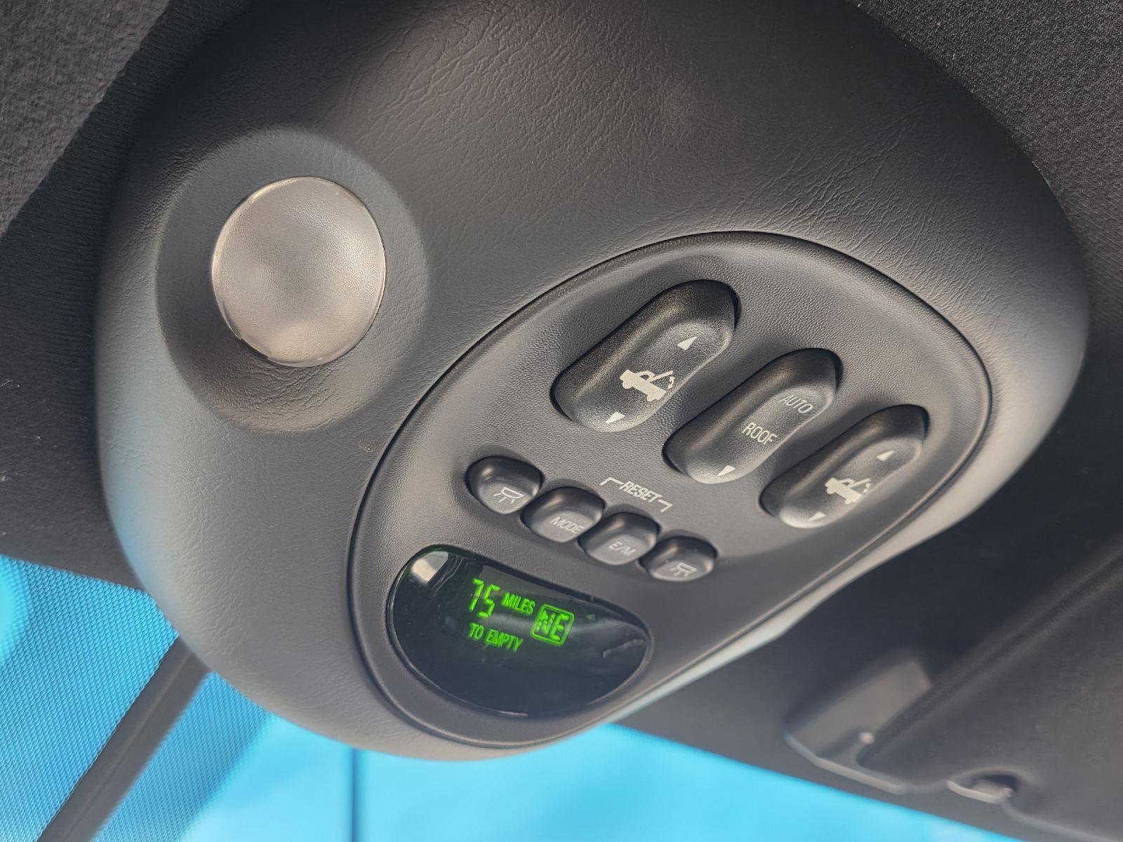 Used 2002 Lincoln Blackwood image 89