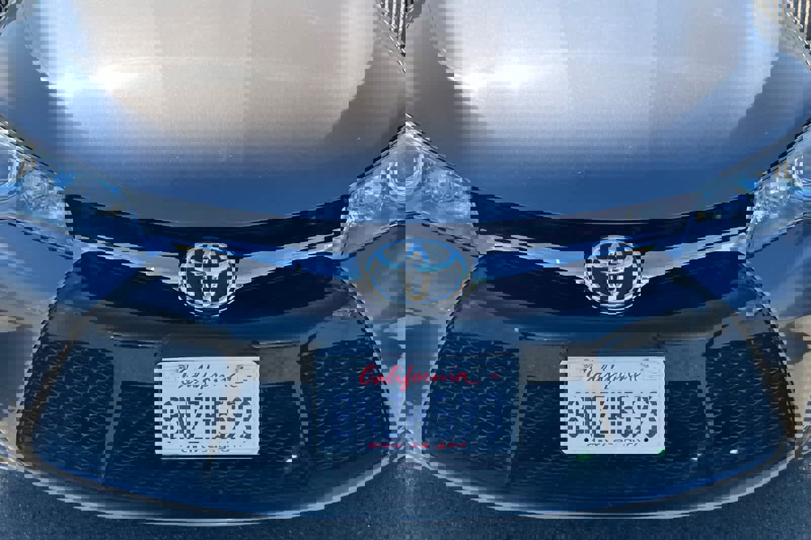 Used 2017 Toyota Camry SE image 12